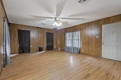 802 Avenue A, Valley Mills, TX 76689 - Photo 7