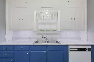 802 Avenue A, Valley Mills, TX 76689 - Photo 13