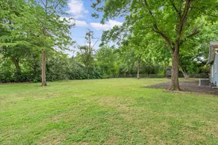 802 Avenue A, Valley Mills, TX 76689 - Photo 33