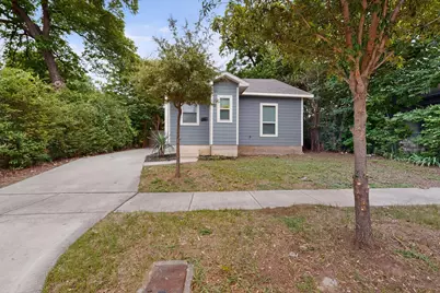 824 E Maddox Avenue, Fort Worth, TX 76104 - Photo 3