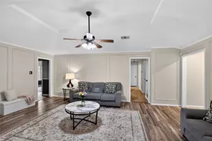1405 Casa Linda St, Ennis, TX 75119 - Photo 7
