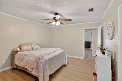 1405 Casa Linda Street, Ennis, TX 75119 - Photo 23