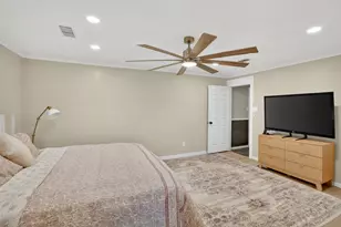 1405 Casa Linda St, Ennis, TX 75119 - Photo 19