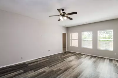 1450 Waldrop Drive, Lancaster, TX 75146 - Photo 3