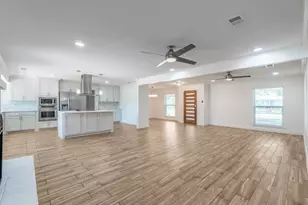 13147 Rosser Rd, Farmers Branch, TX 75244 - Photo 25