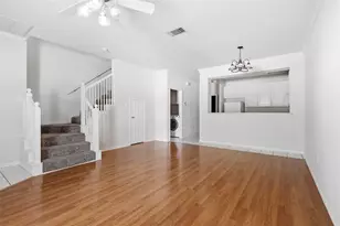 121 Wildwood Ct, Grapevine, TX 76051 - Photo 11