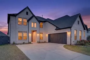 7132 Red Rose Trl, Little Elm, TX 76227 - Photo 1