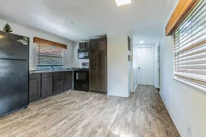 512 River Park Road, McGregor, TX 76657 - Photo 7