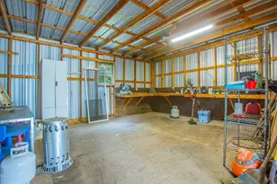 512 River Park Rd, McGregor, TX 76657 - Photo 13