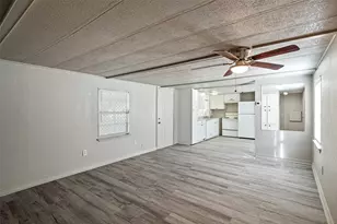4001 Gloria Dr, Granbury, TX 76049 - Photo 7