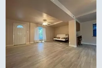 107 Los Peces Street, Gun Barrel City, TX 75156 - Photo 3