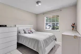 509 E Phillip Ct, Grand Prairie, TX 75051 - Photo 19