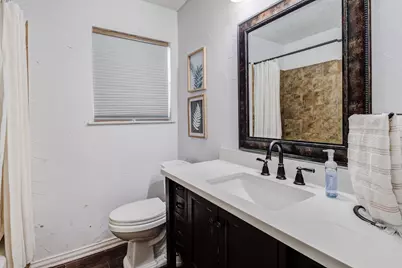509 E Phillip Court, Grand Prairie, TX 75051 - Photo 21