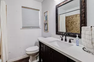 509 E Phillip Ct, Grand Prairie, TX 75051 - Photo 21