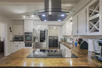 7101 Jewell Avenue, Fort Worth, TX 76112 - Photo 9