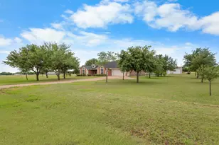 1007 Morning Star Cir, China Spring, TX 76633 - Photo 5