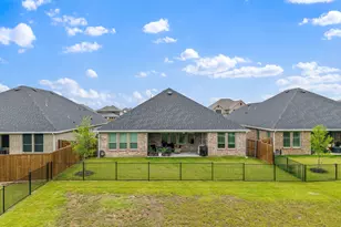 2233 Corbera Dr, Little Elm, TX 75068 - Photo 31