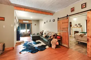 334 N Knox St, Jacksboro, TX 76458 - Photo 5
