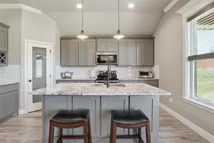 5007 Terlingua Dr, Granbury, TX 76048 - Photo 11