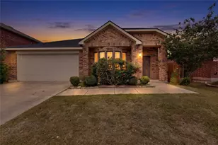 2013 Windsong Dr, Heartland, TX 75126 - Photo 1
