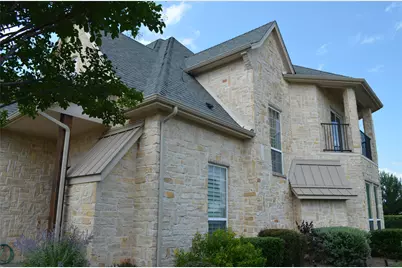 2541 Vineyard Drive, Granbury, TX 76048 - Photo 3