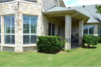 2541 Vineyard Drive, Granbury, TX 76048 - Photo 9