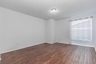 3016 Cesareo Drive, Grand Prairie, TX 75052 - Photo 13