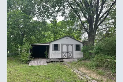 402 E Grand Street, Whitewright, TX 75491 - Photo 9