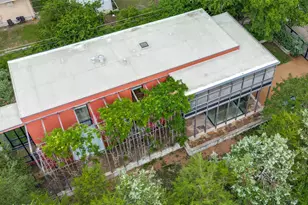 1810 Bermuda St, Dallas, TX 75214 - Photo 3