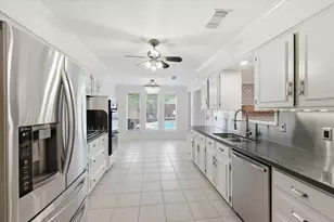 2512 Timbercreek Dr, Plano, TX 75075 - Photo 9