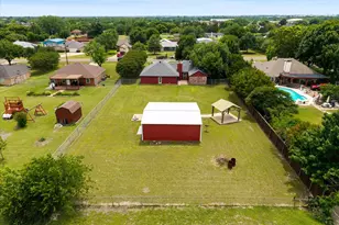 303 Anita Ln, Waxahachie, TX 75165 - Photo 31