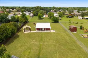 303 Anita Ln, Waxahachie, TX 75165 - Photo 31