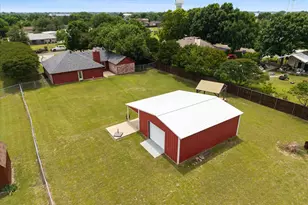 303 Anita Ln, Waxahachie, TX 75165 - Photo 29
