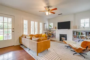 2200 W Magnolia Ave, Fort Worth, TX 76110 - Photo 5