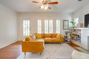 2200 W Magnolia Ave, Fort Worth, TX 76110 - Photo 7