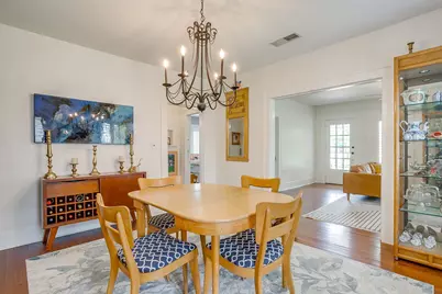 2200 W Magnolia Avenue, Fort Worth, TX 76110 - Photo 9