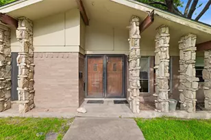 829 Ray Andra Dr, DeSoto, TX 75115 - Photo 3