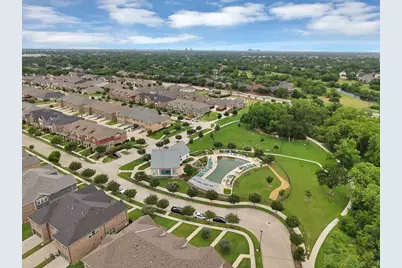 2502 Westbank Trail, Garland, TX 75042 - Photo 39