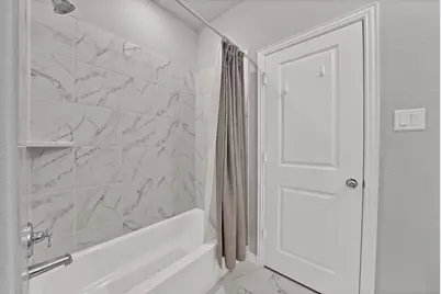 2502 Westbank Trail, Garland, TX 75042 - Photo 31