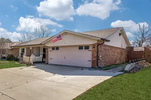 721 NW Ann Lois Ln, Burleson, TX 76028 - Photo 29