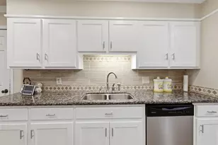 121 Hollie Cir, Sulphur Springs, TX 75482 - Photo 9