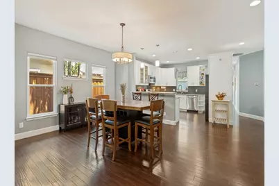630 N Edgefield Avenue, Dallas, TX 75208 - Photo 9