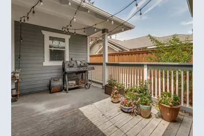 630 N Edgefield Avenue, Dallas, TX 75208 - Photo 23