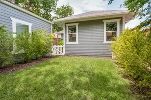 630 N Edgefield Ave, Dallas, TX 75208 - Photo 25