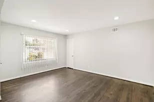 11524 Strand St, Dallas, TX 75218 - Photo 3