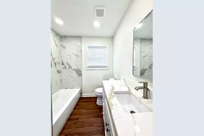 4500 Athens Avenue, Waco, TX 76710 - Photo 13