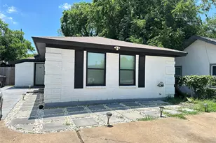 809 W Broadus Ave, Fort Worth, TX 76115 - Photo 7