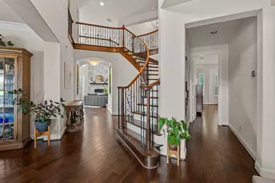8609 Tuscan Oaks Drive, McKinney, TX 75071 - Photo 7