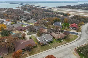4 Hickory Hills Blvd, Hickory Creek, TX 75065 - Photo 37