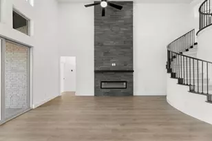 1720 Canals Dr, Little Elm, TX 75068 - Photo 15